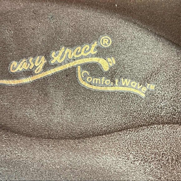 Easy Street Comfort Wave Vegan Leather 7.5 - Picture 5 of 7